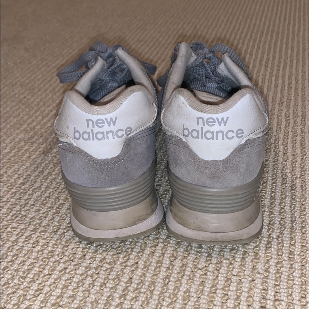 New Balance 574’s Purple size 8 - Picture 3 of 3